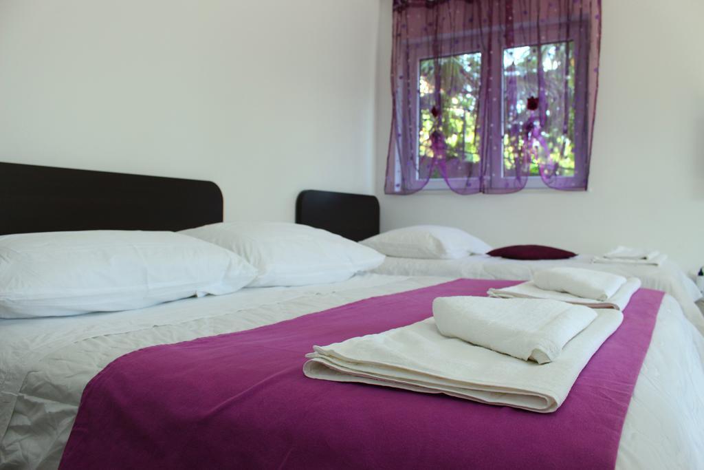 Apartments Palma Sibenik Bilik gambar