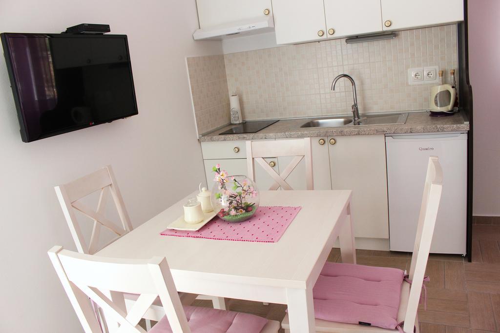 Apartments Palma Sibenik Bilik gambar