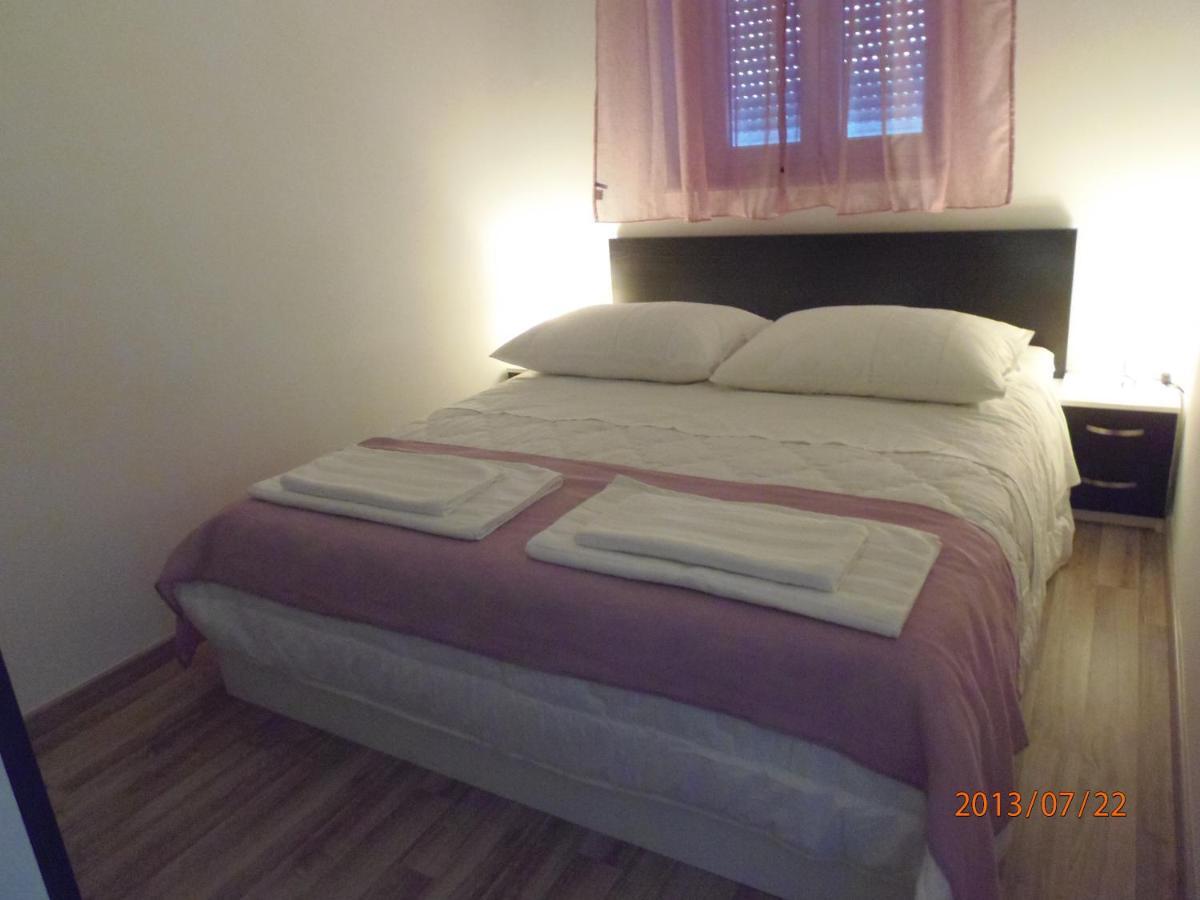 Apartments Palma Sibenik Bilik gambar