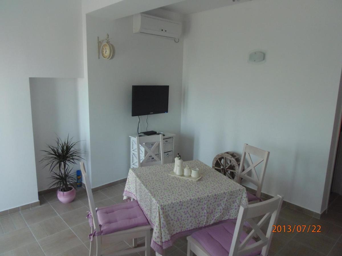 Apartments Palma Sibenik Bilik gambar